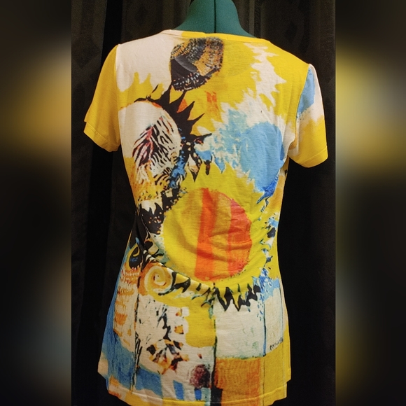 T-shirt chic - Picture 2 of 3